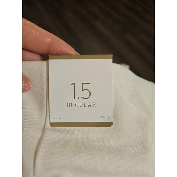 Chico's Ponte Slim Basic Pant in Antique White Elastic Stretch - Picture 8 of 10